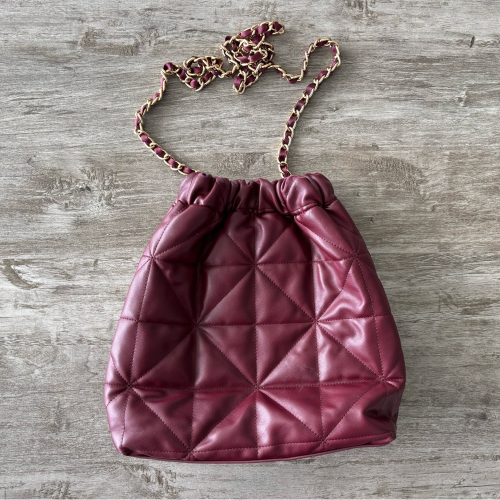 Women’s Quilted Handbag Burgundy Gold Chain Strap A New Day Shoulder Crossbody